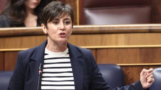 La ministra de Vivienda, Isabel Rodríguez, durante una sesión plenaria en el Congreso