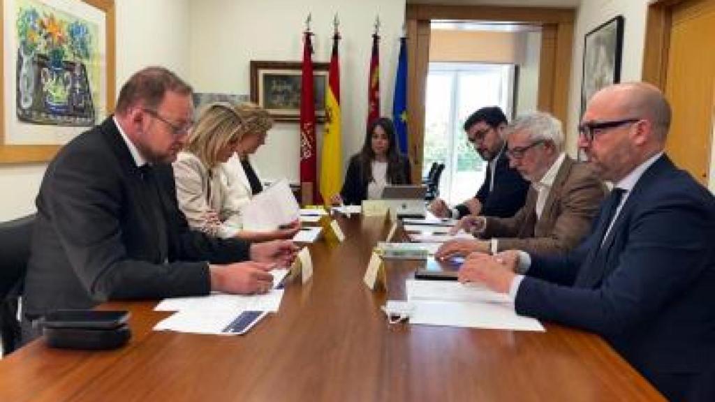 La Junta de Portavoces del Ayuntamiento de Murcia reunida.