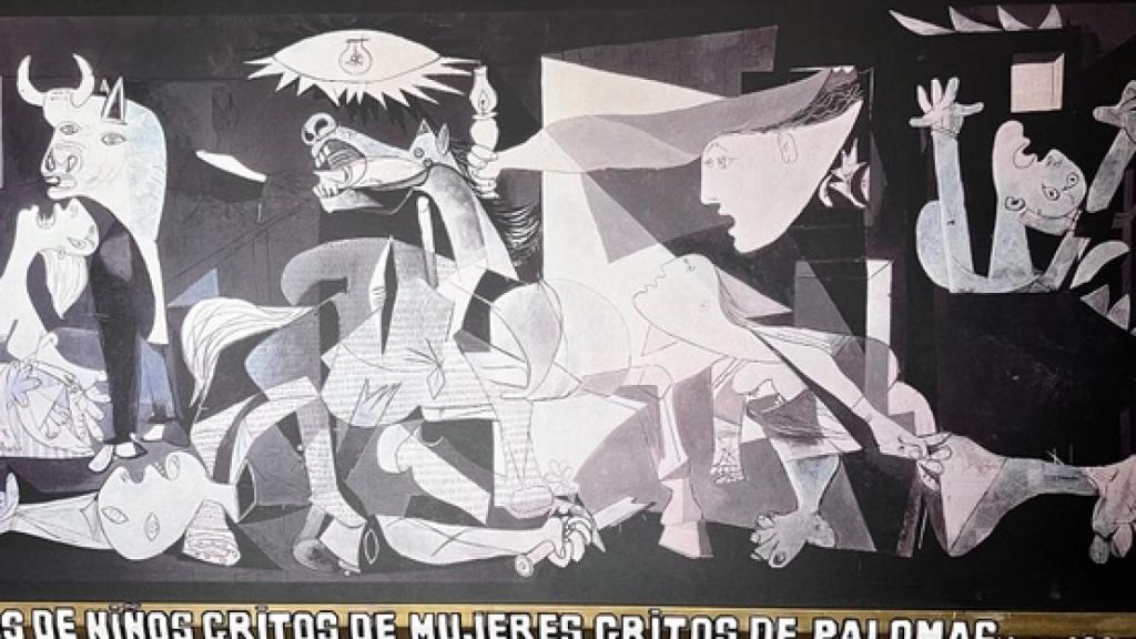 1937: Gritos de niños, gritos de mujeres, gritos de palomas.