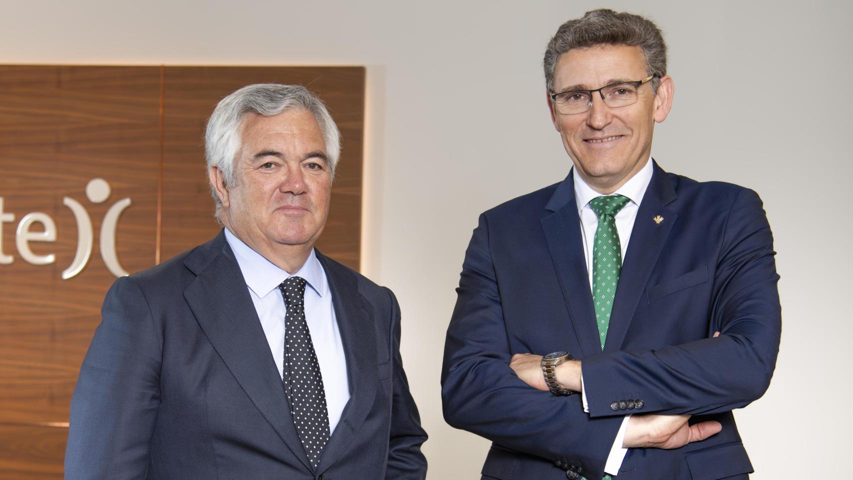 Santiago Satrústegui, presidente de Abante y Víctor Manuel Martín, director general de Eurocaja Rural.