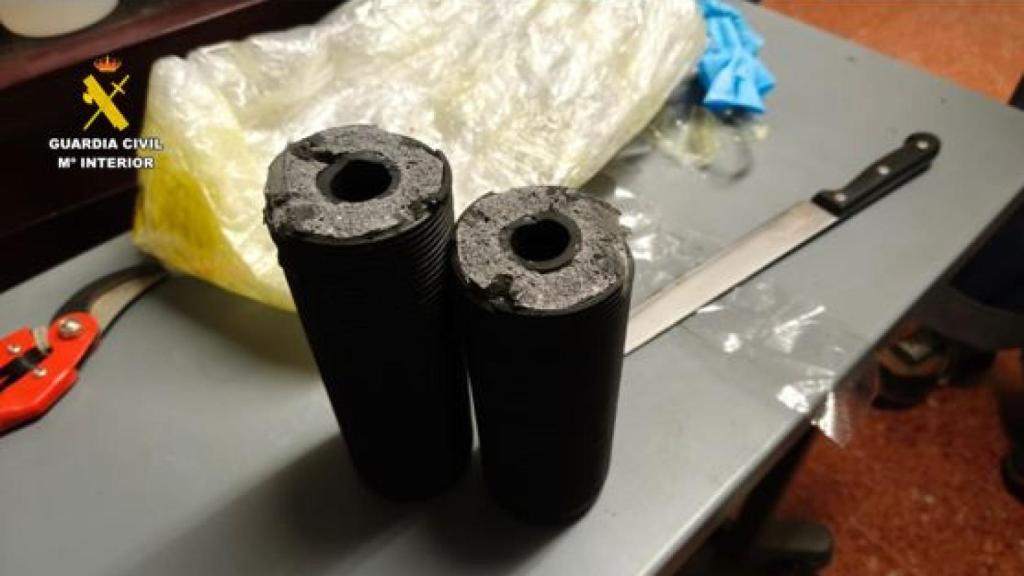 Los cilindros en los que iba la cocaína.
