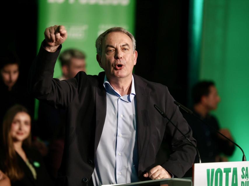 El expresidente del Gobierno José Luis Rodríguez Zapatero, durante su intervención en un mitin.