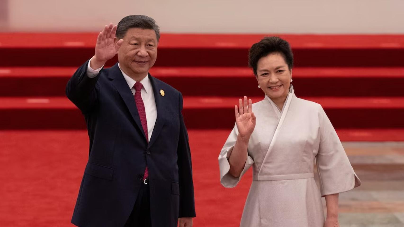 El presidente chino Xi Jinping y su esposa Peng Liyuan