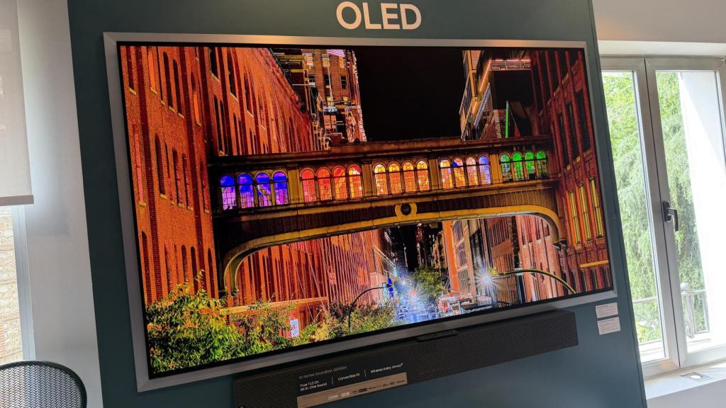 Televisor OLED S99H