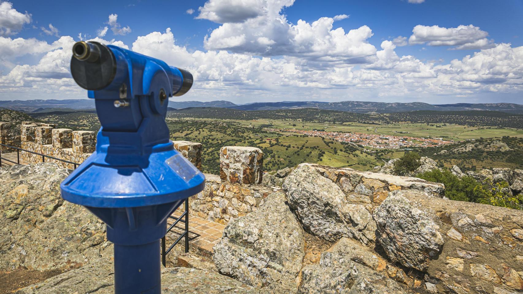 Mirador desde la Ermita de la Virgen del Castillo situado en Chillón.