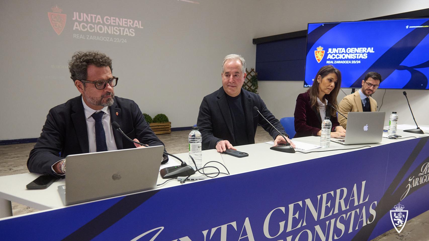 Junta de Accionistas del Real Zaragoza en diciembre de 2024