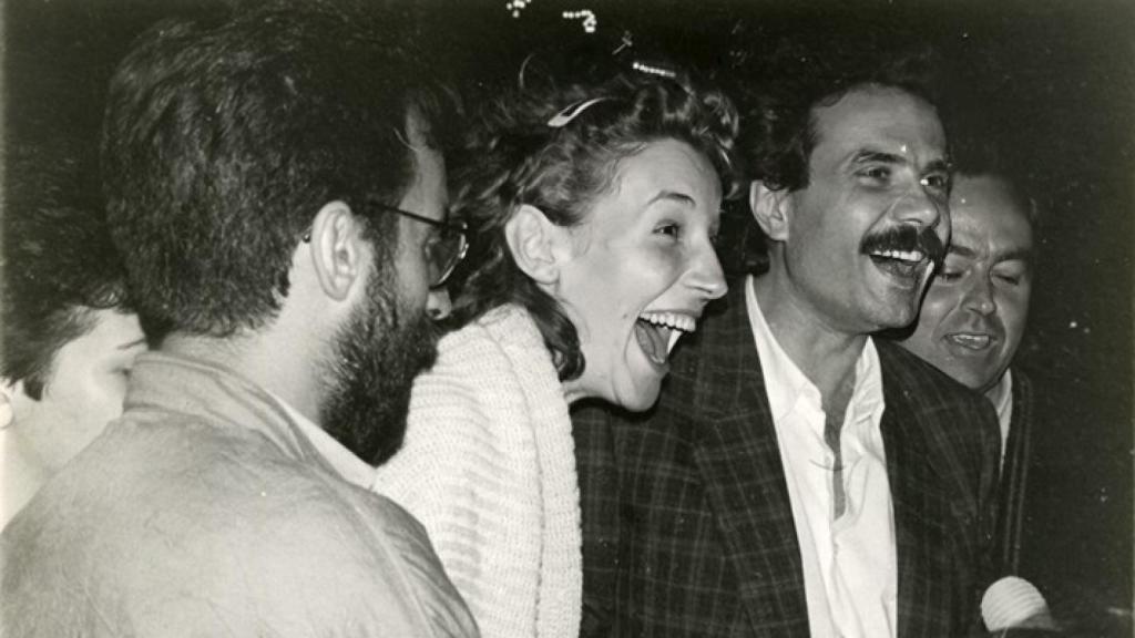 Begoña Caamaño con compañeiros de Radio Popular. 