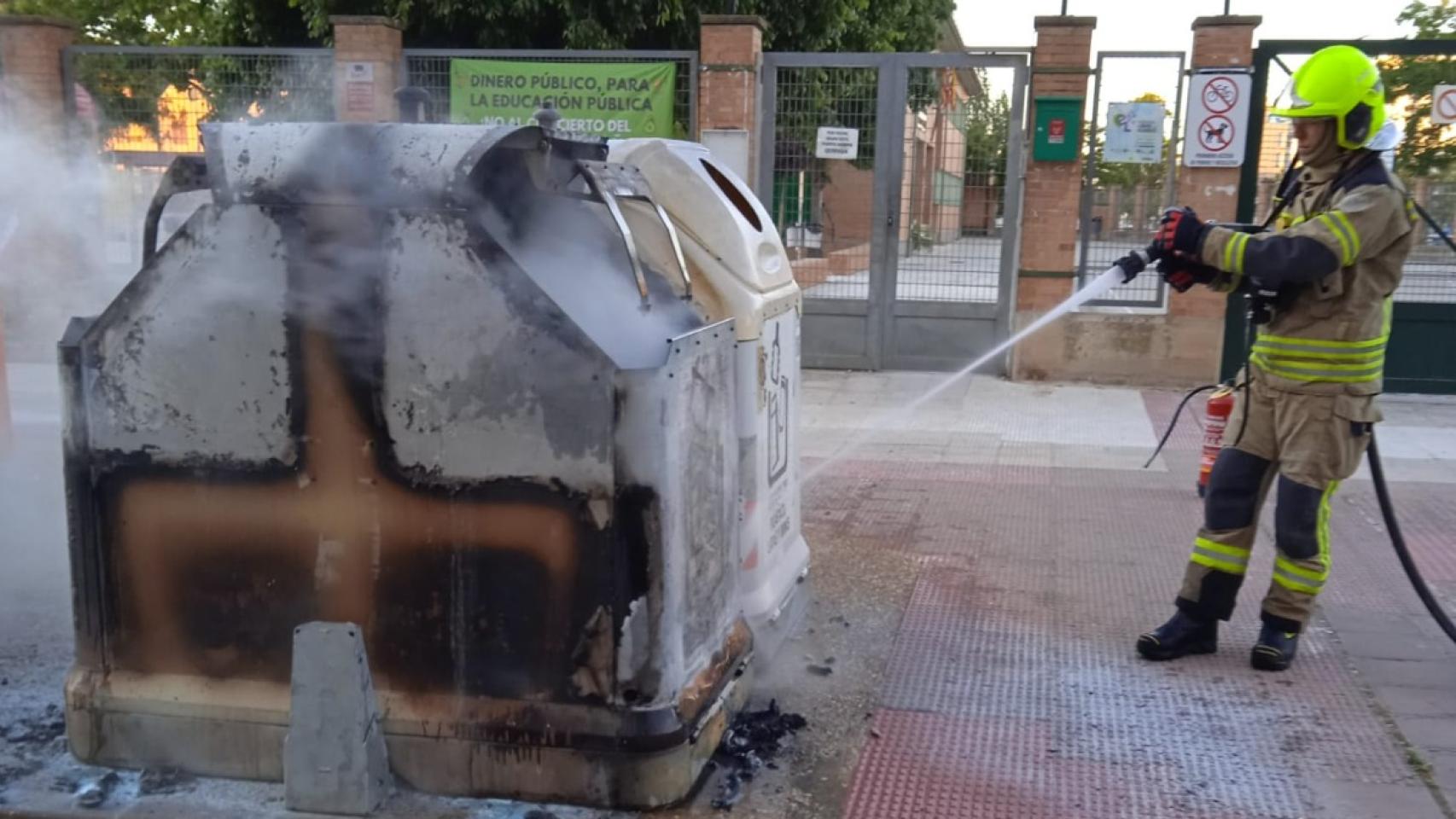 Quema de contenedores en Huesca