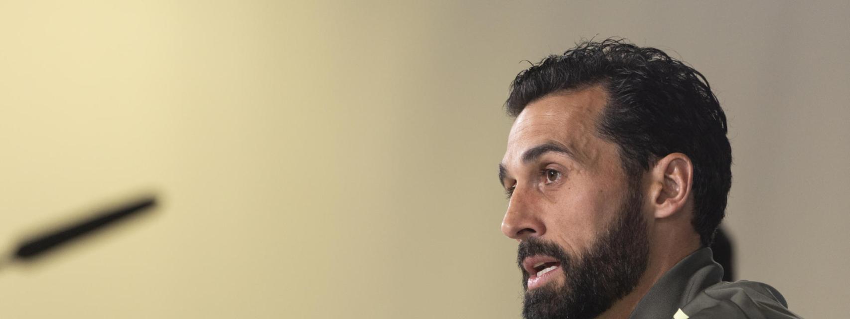 Álvaro Arbeloa, este sábado en rueda de prensa con el Real Madrid.