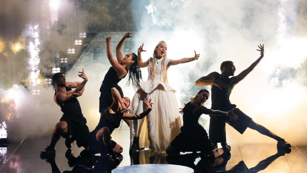 Francia durante su actuación en la final de Eurovisión 2026. 