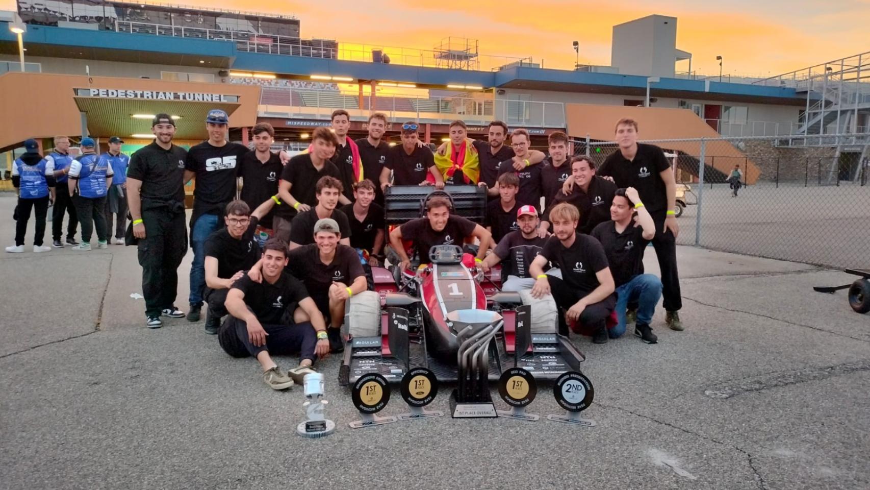 El equipo de la UPV. EE
