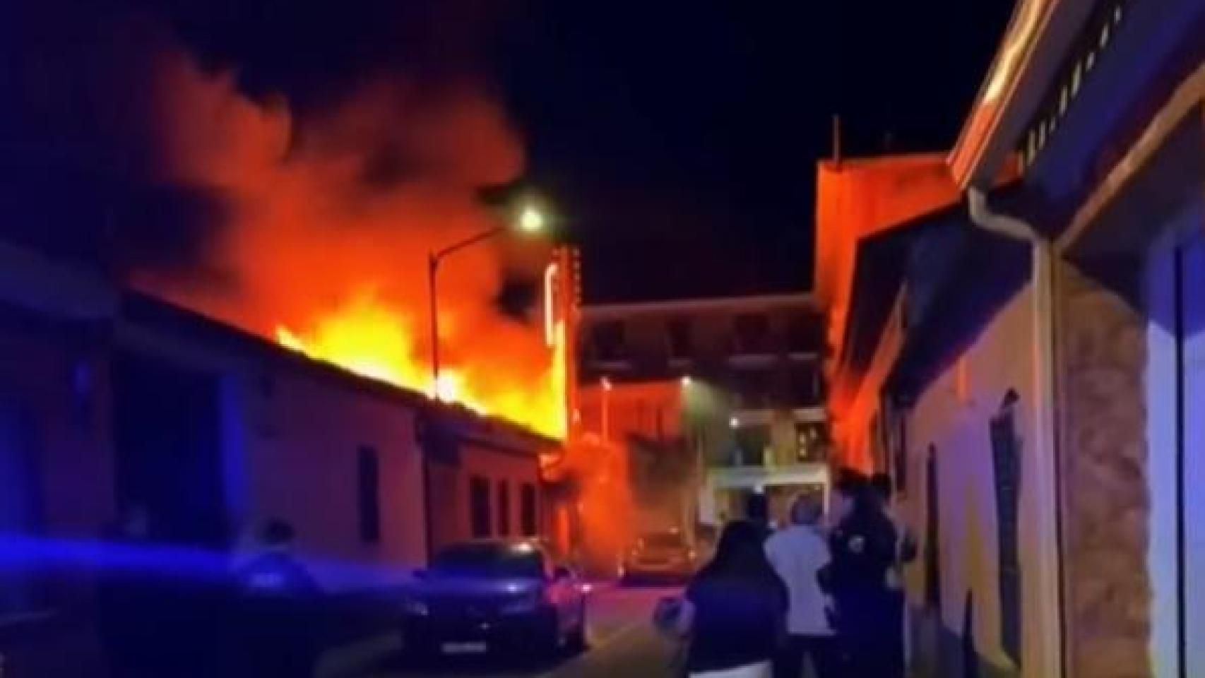 Incendio en Fuensalida (Toledo). Foto: CPEIS. 