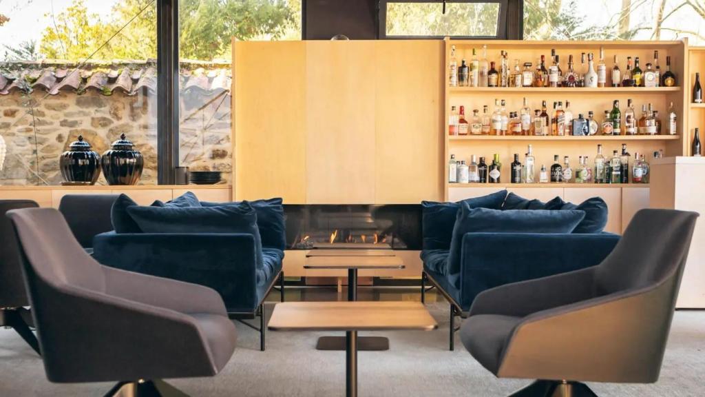 Salón chimenea
