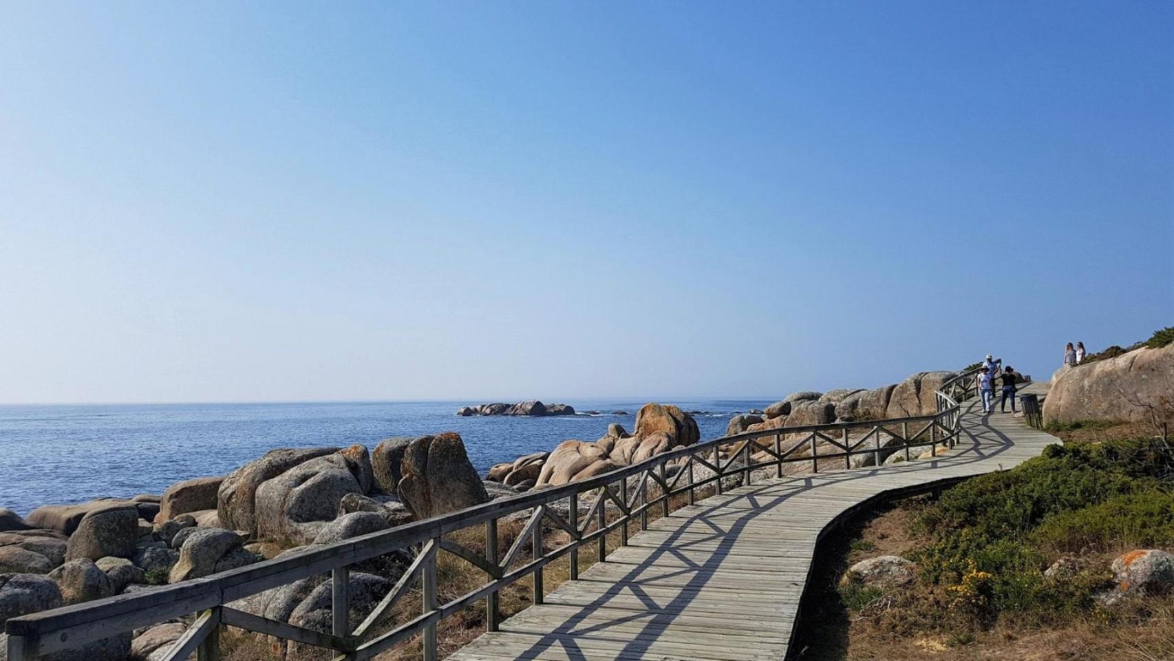 Sendeiro de Pedras Negras, en San Vicente do Mar (Pontevedra)