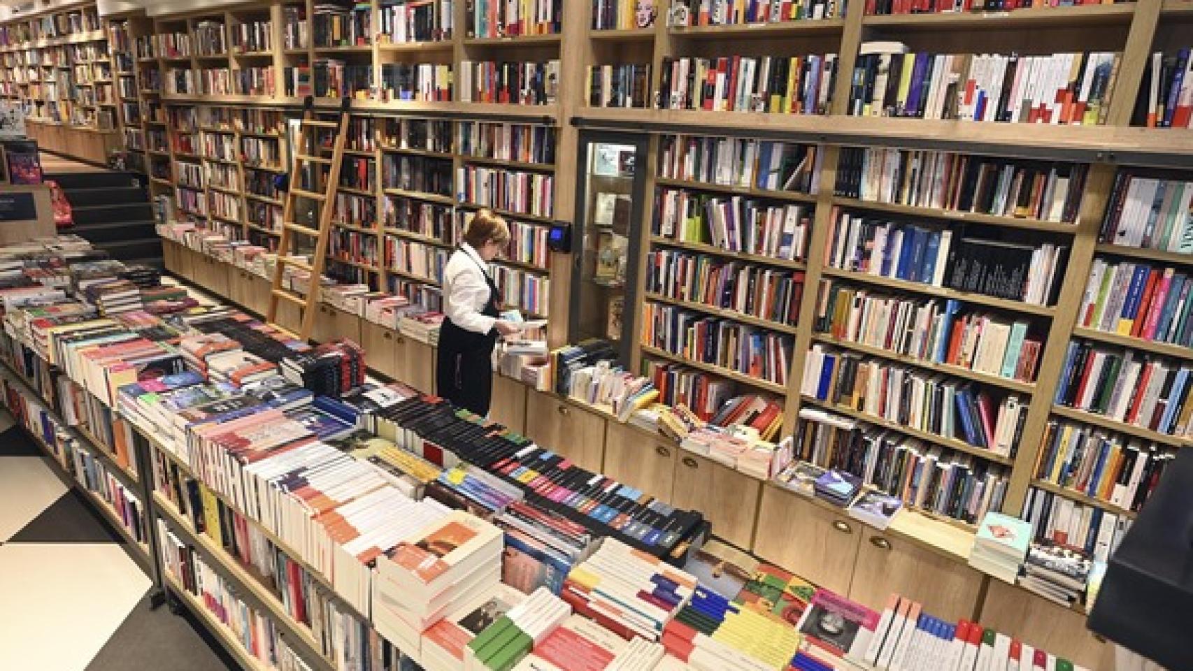 Librería Hijos de Santiago Rodríguez. 