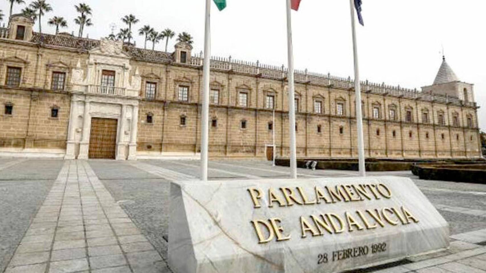 Fachada del Parlamento andaluz en Sevilla.