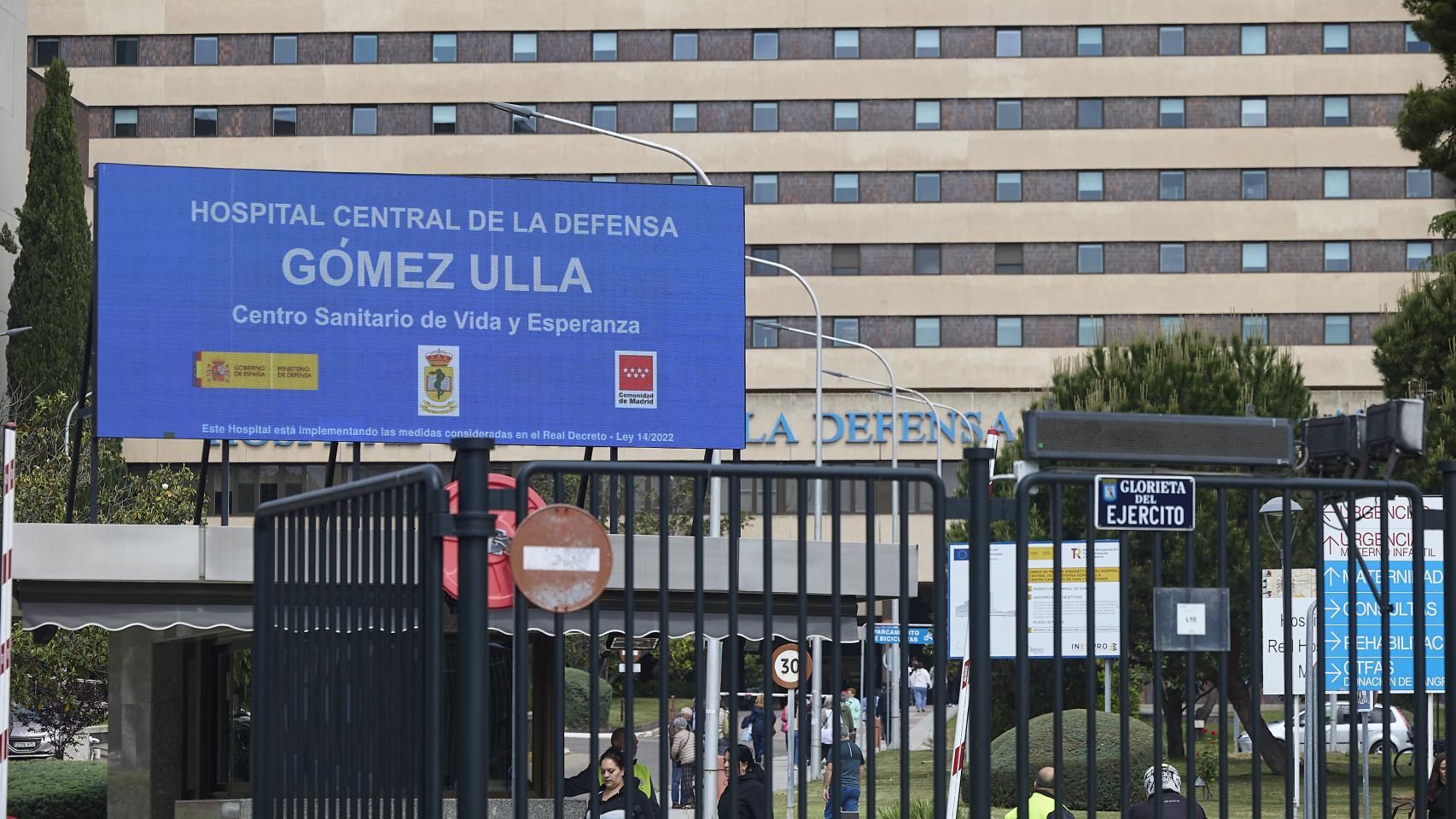 Fachada del Hospital Gómez Ulla en Madrid.