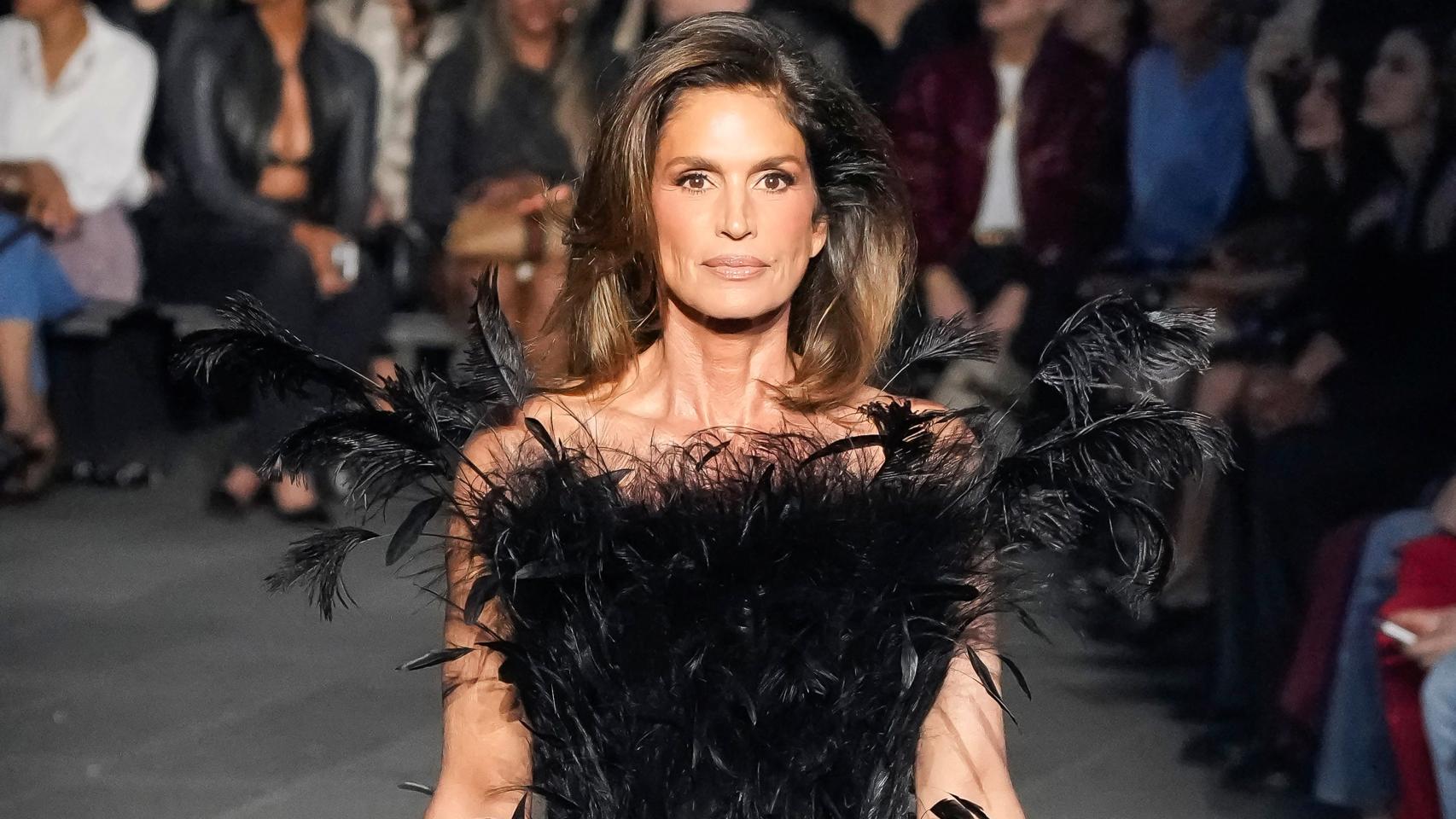 Cindy Crawford y el gran final de Gucci en Times Square.