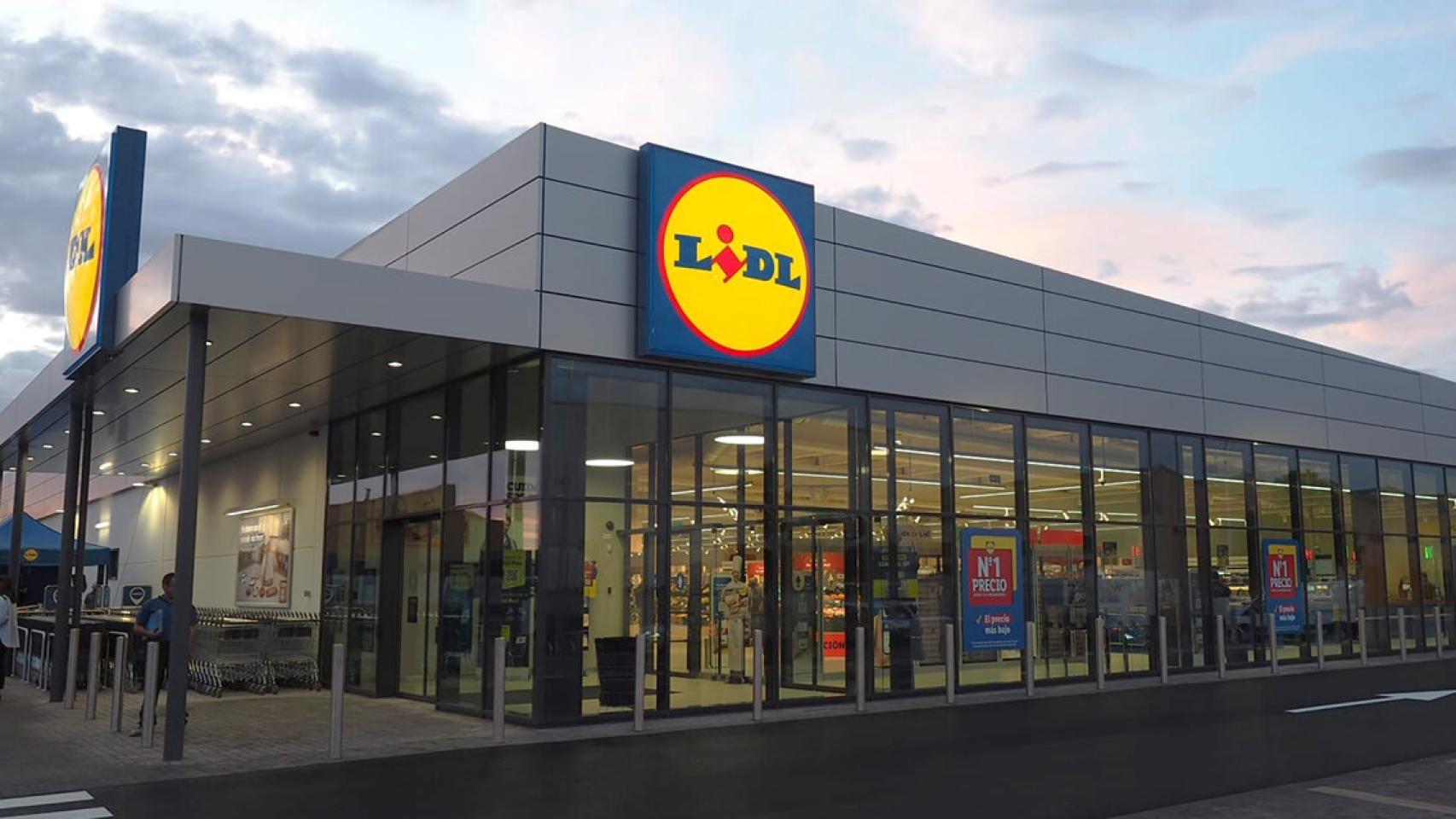 Fachada Lidl. 