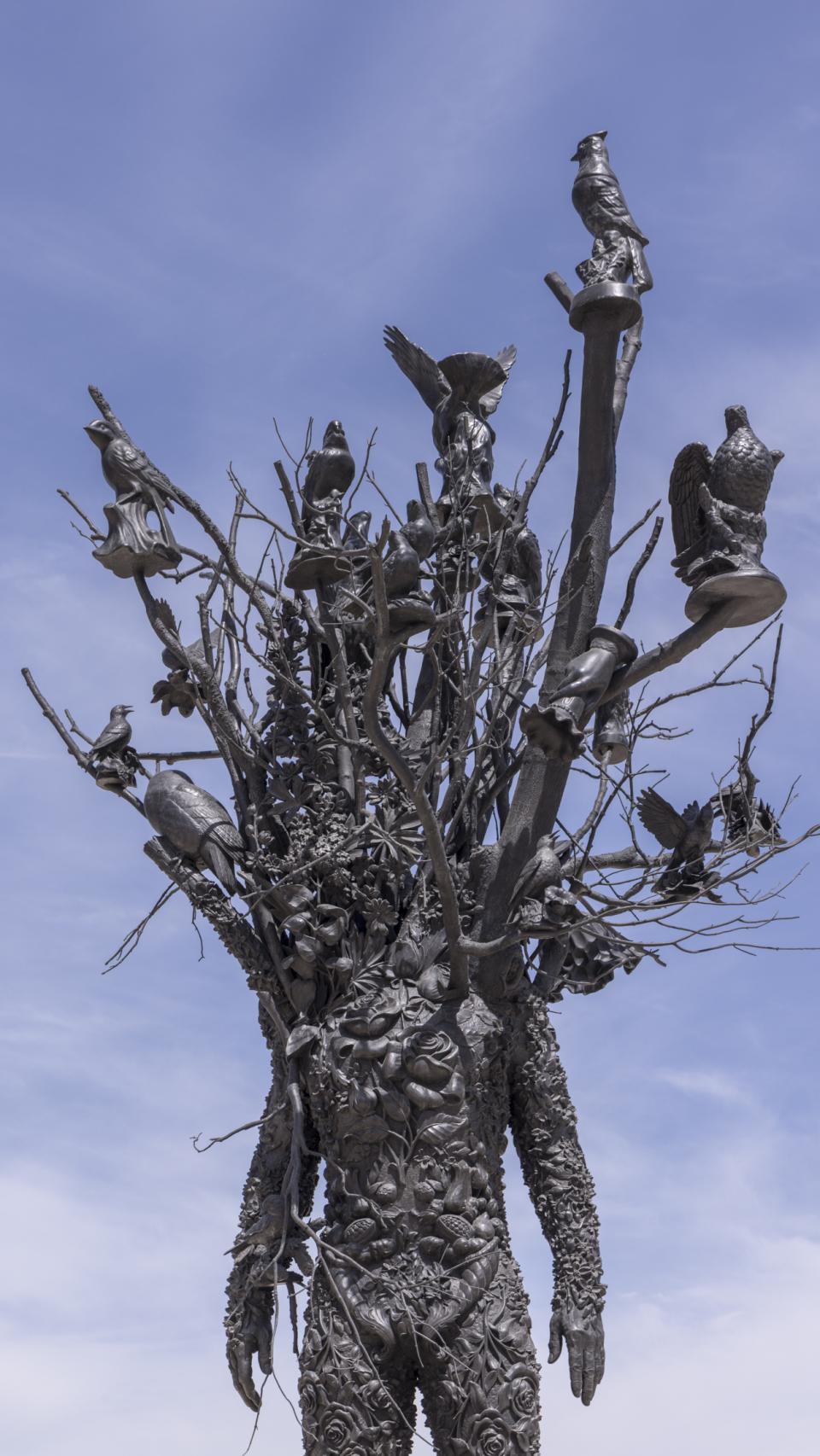 Nick Cave:'Amalgam (Origin)', 2024, Foto: Marco Zorzanello / La Bienal de Venecia