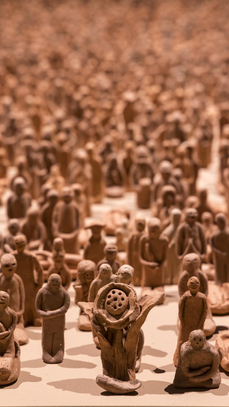 Sawangwongse Yawnghwe: 'People’s Desir', 2018. Foto:  Marco Zorzanello / La Biennale de Venezia