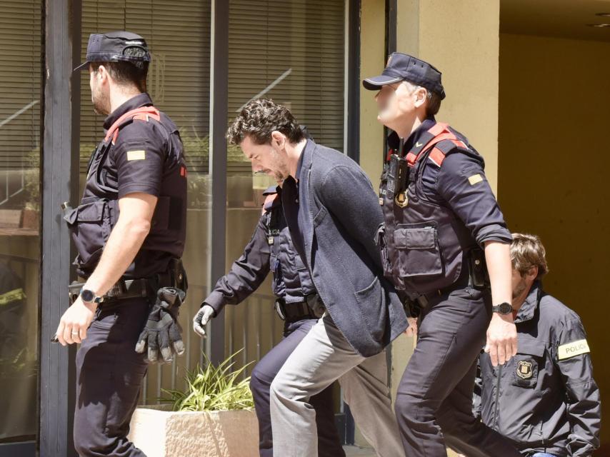 Jonathan Andic, el hijo del fundador de Mango, a su llegada al Juzgado de Instrucción 5 de Martorell, a 19 de mayo de 2026, en Martorell, Barcelona.