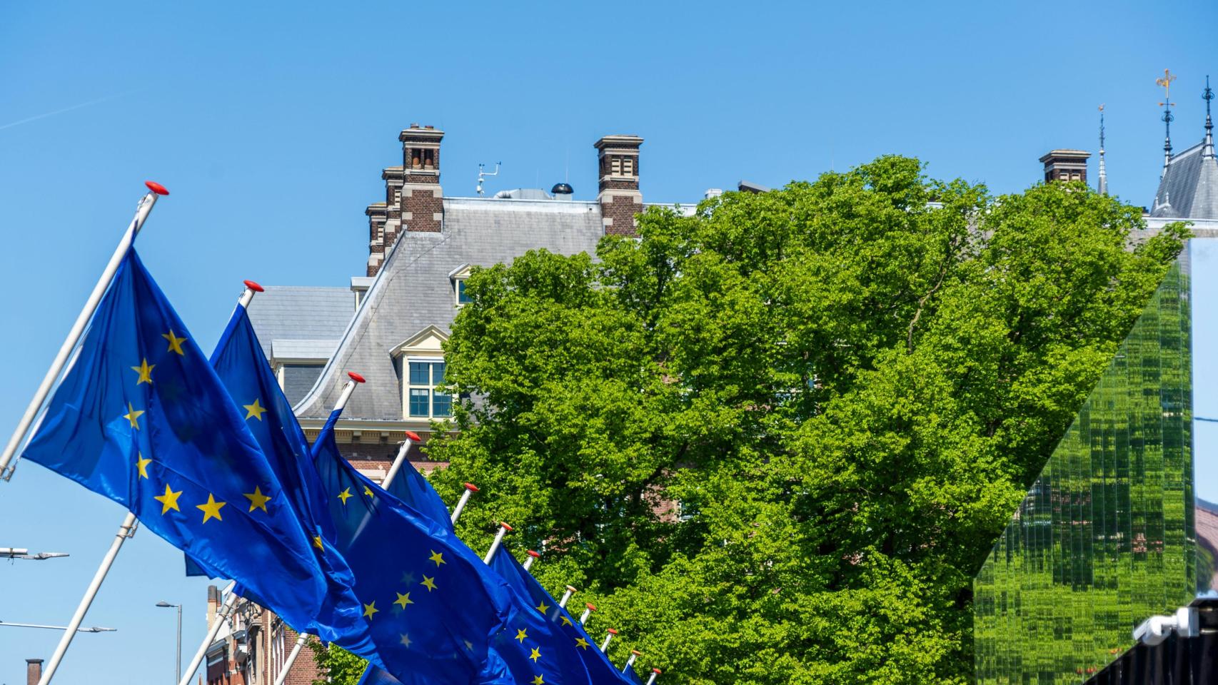 Banderas de la UE en Ámsterdam.