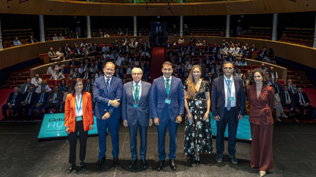 El Teatro Circo de Albacete ha acogido este martes la primera edición de Globalcaja HUB.