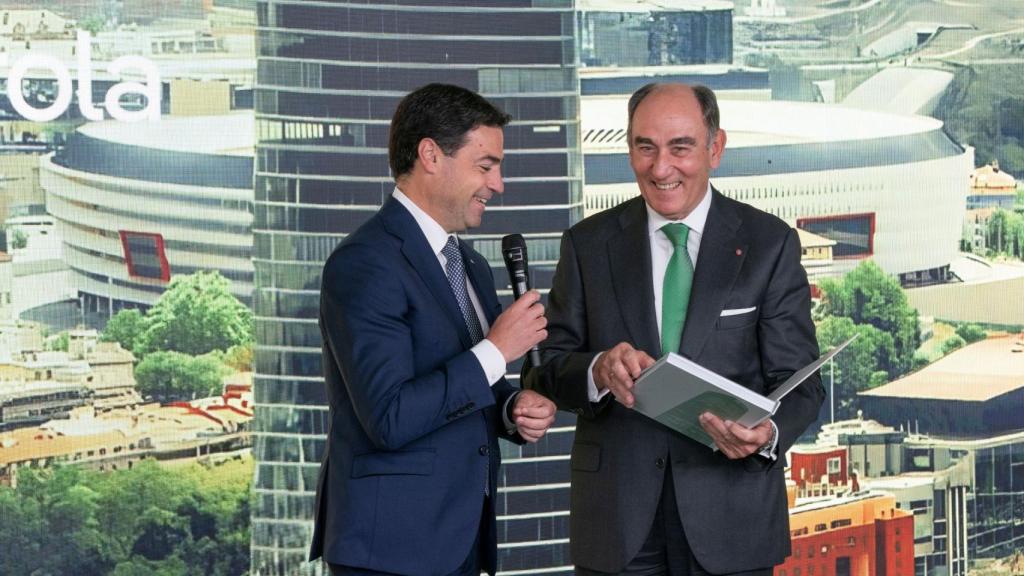 Durante el acto de este martes.