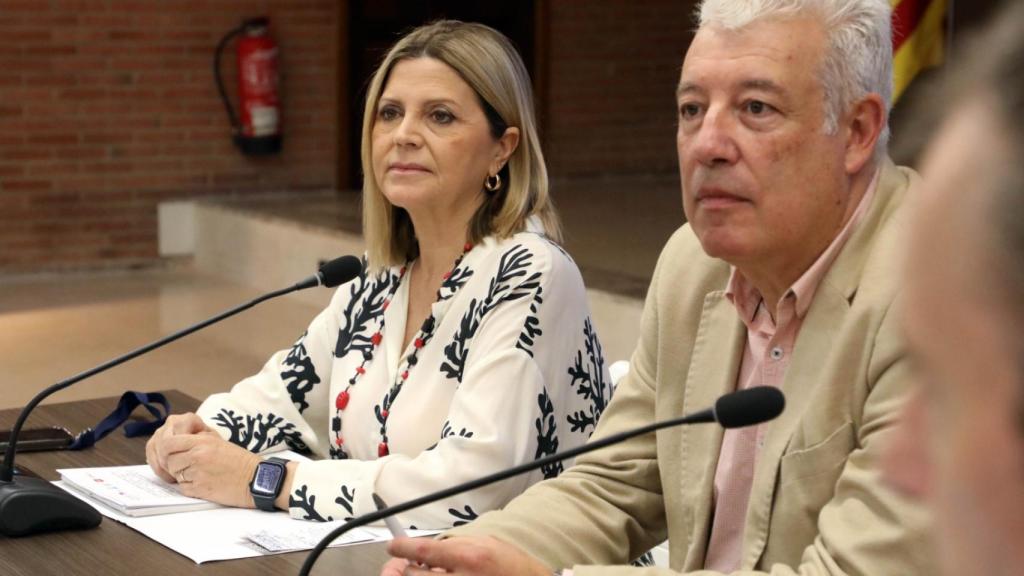 La consellera de Educación, Carmen Ortí, y el secretario autonómico, Daniel McEvoy. EE