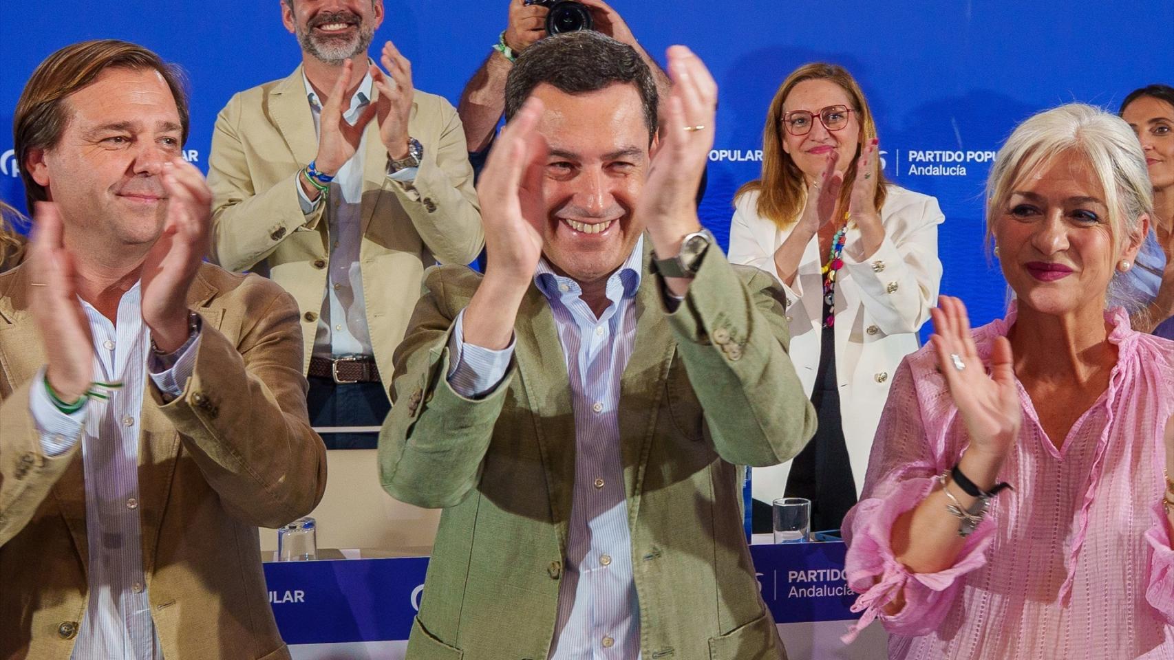 El presidente de la Junta de Andalucía en funciones, Juanma Moreno, en la junta directiva del PP andaluz.