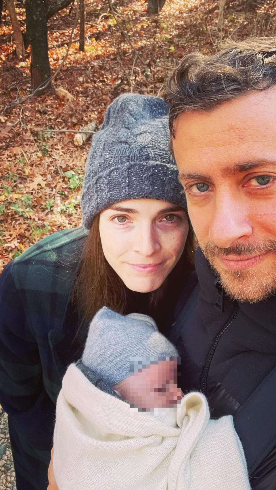 El actual ex matrimonio con su hijo.