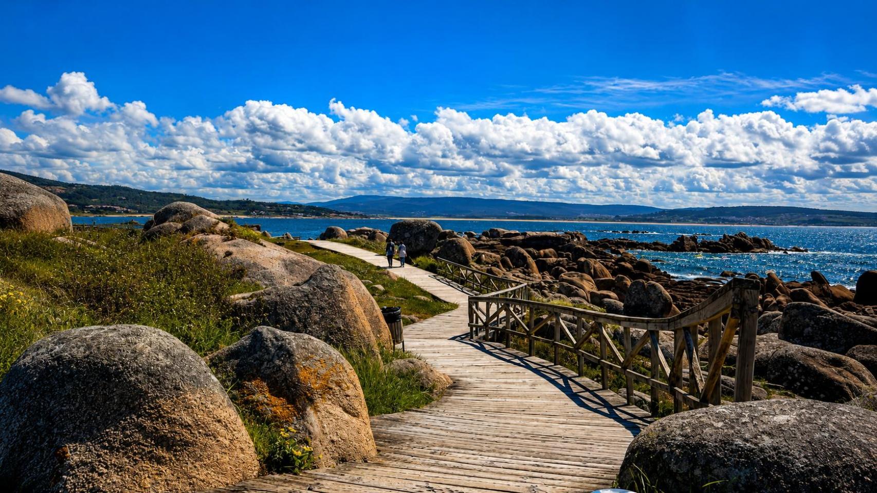 Situado en las Rías Baixas, O Grove (Pontevedra) es conocido como la Capital del Marisco.