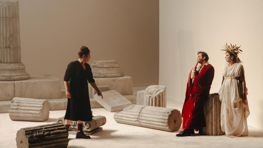 Una escena de 'Contra Antígona'. Foto: Marta Mas Girones