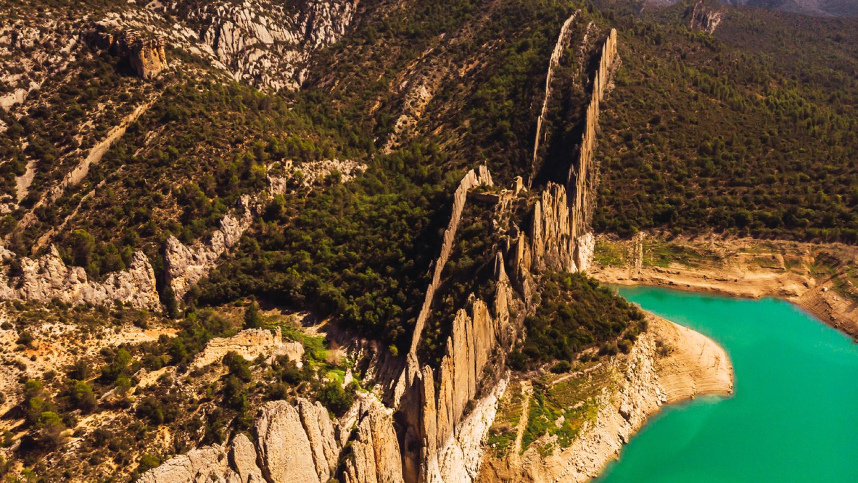 Pared de roca de Finestres (Huesca).