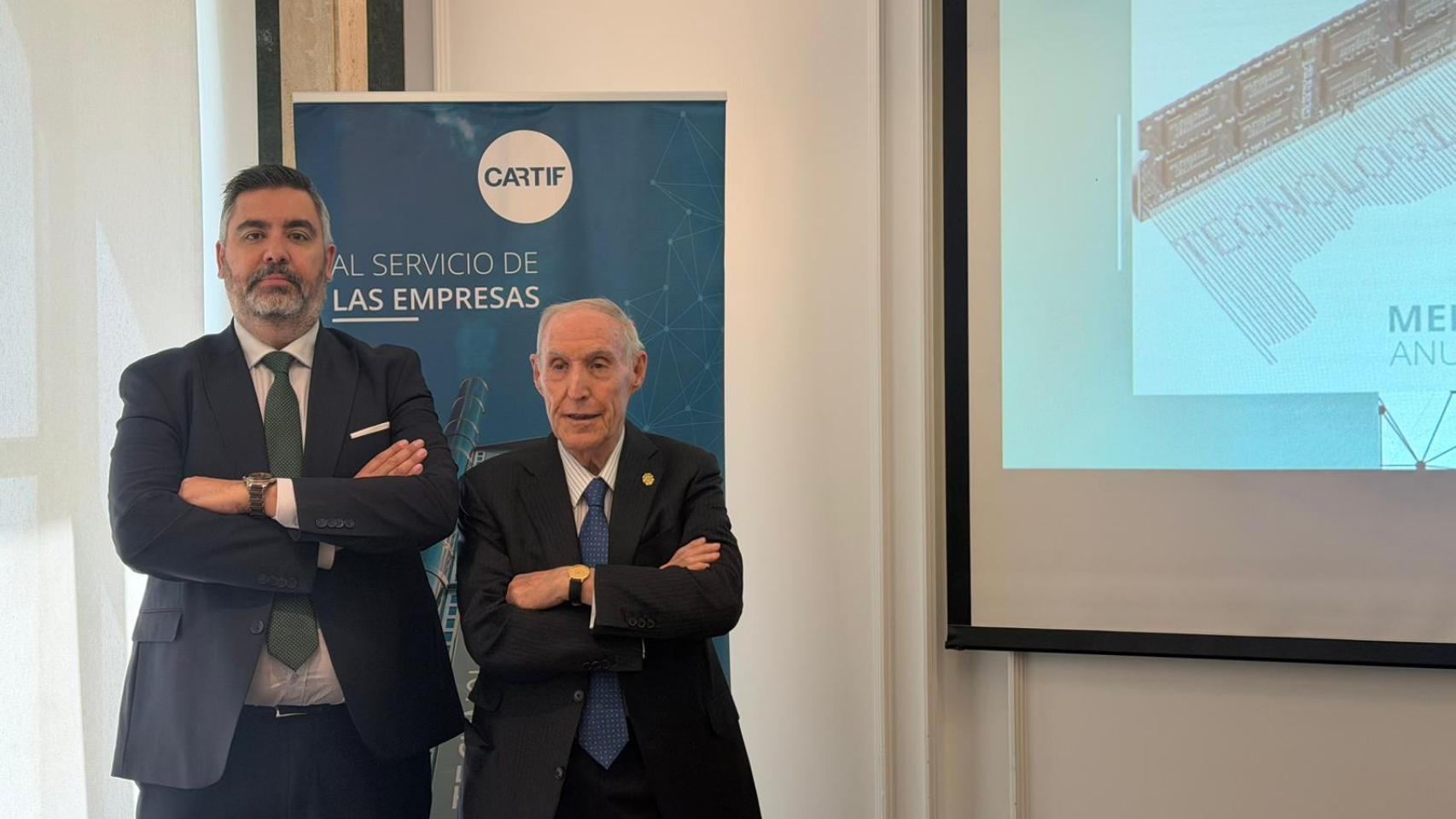 El subdirector general de Cartif, Sergio Sanz, y el director general, José R. Perán, durante la presentación de la memoria anual del centro tecnológico en 2025.