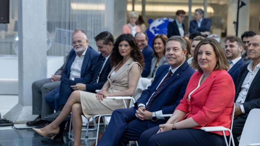 Page y Patricia Franco durante el I Foro de Industria de Castilla-La Mancha.