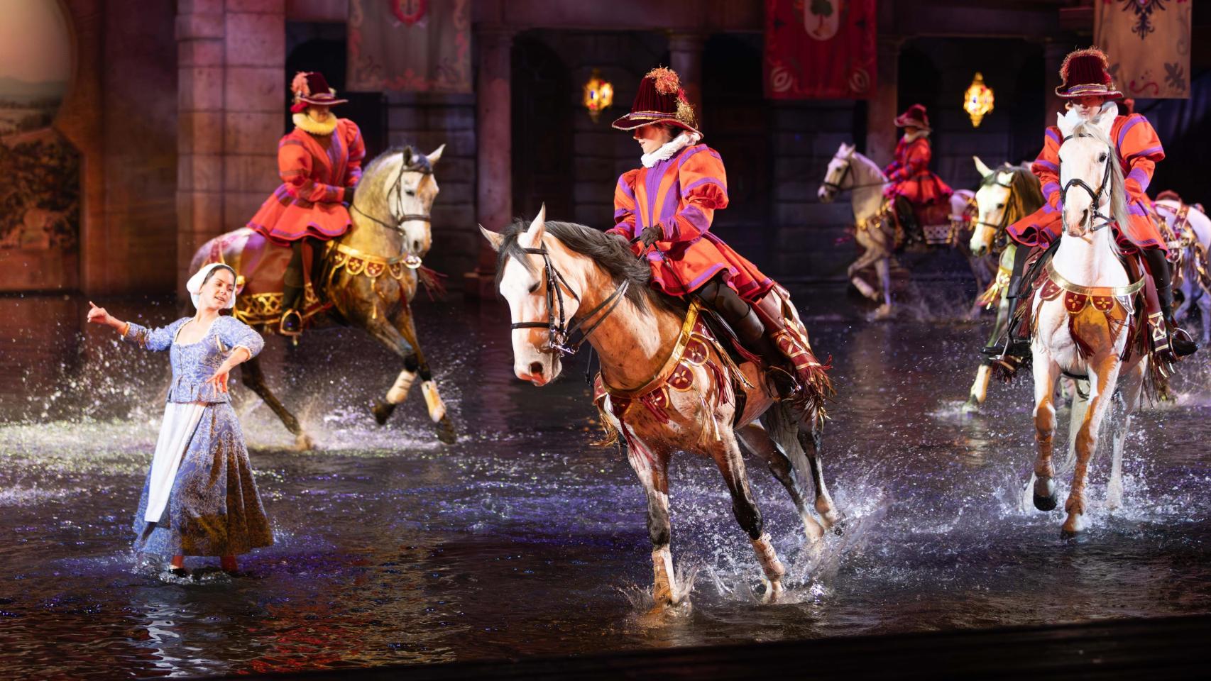 Un espectáculo con caballos en Puy du Fou España.
