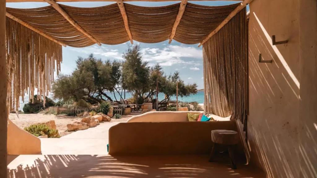 Uno de los rincones del hotel Hannah Formentera.