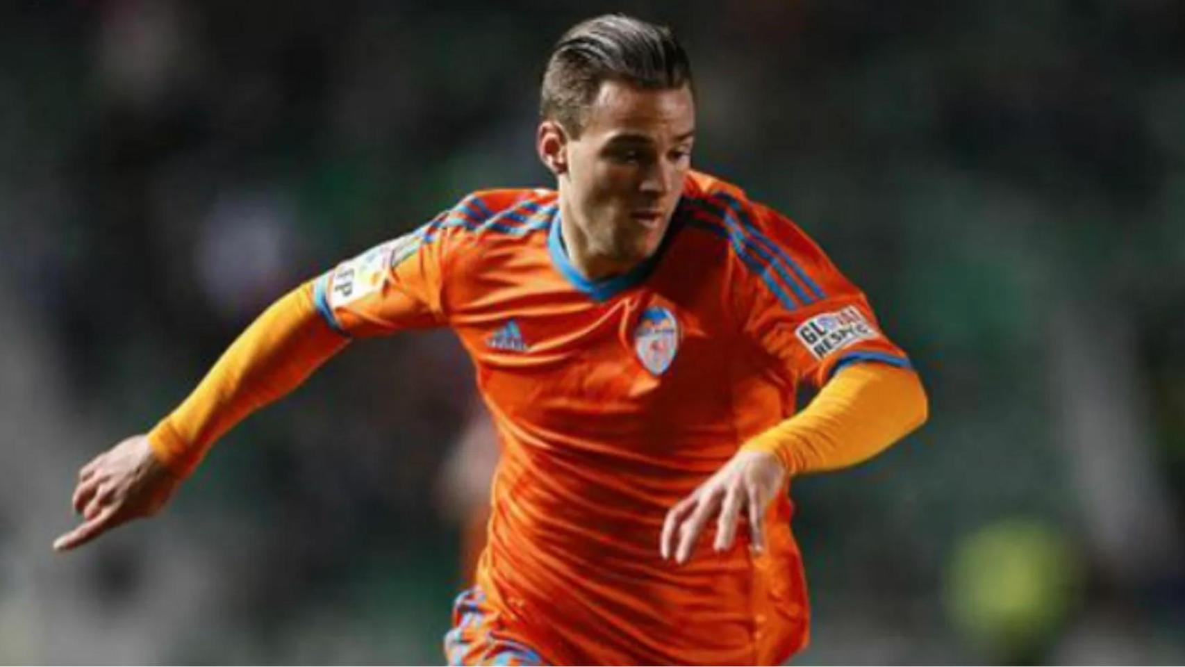 Carlos Carbonell 'Tropi', en su debut con el Valencia CF 