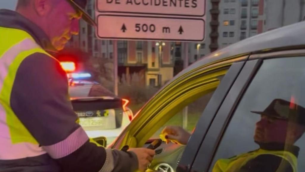 Imagen de un control de alcohol.