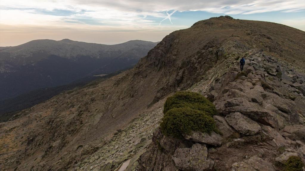 El pico Peñalara en el Parque Natural de la Cumbre, Circo y Lagunas de Peñalara.