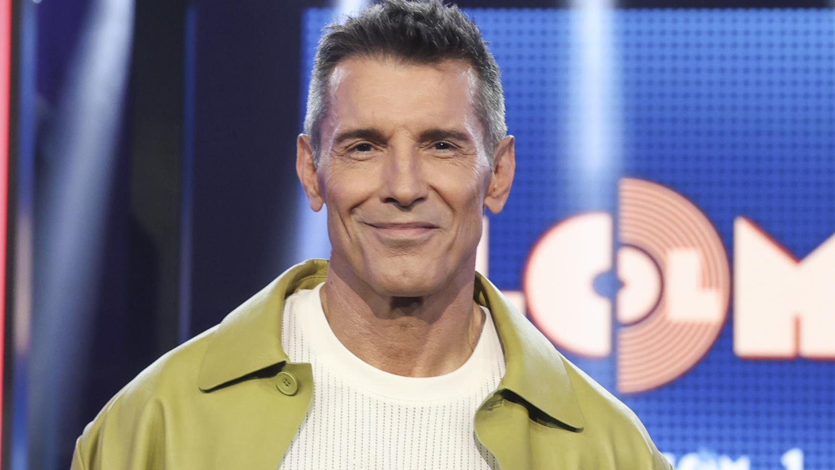El presentador Jesús Vázquez en un posado oficial de televisión. 