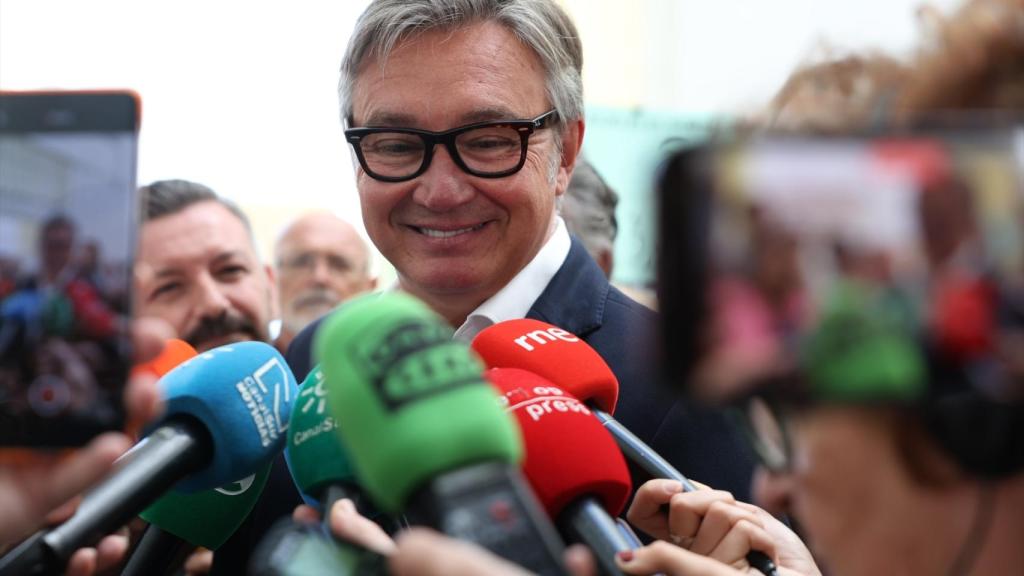 El portavoz de Vox en Andalucía, Manuel Gavira, en un encuentro en Cádiz