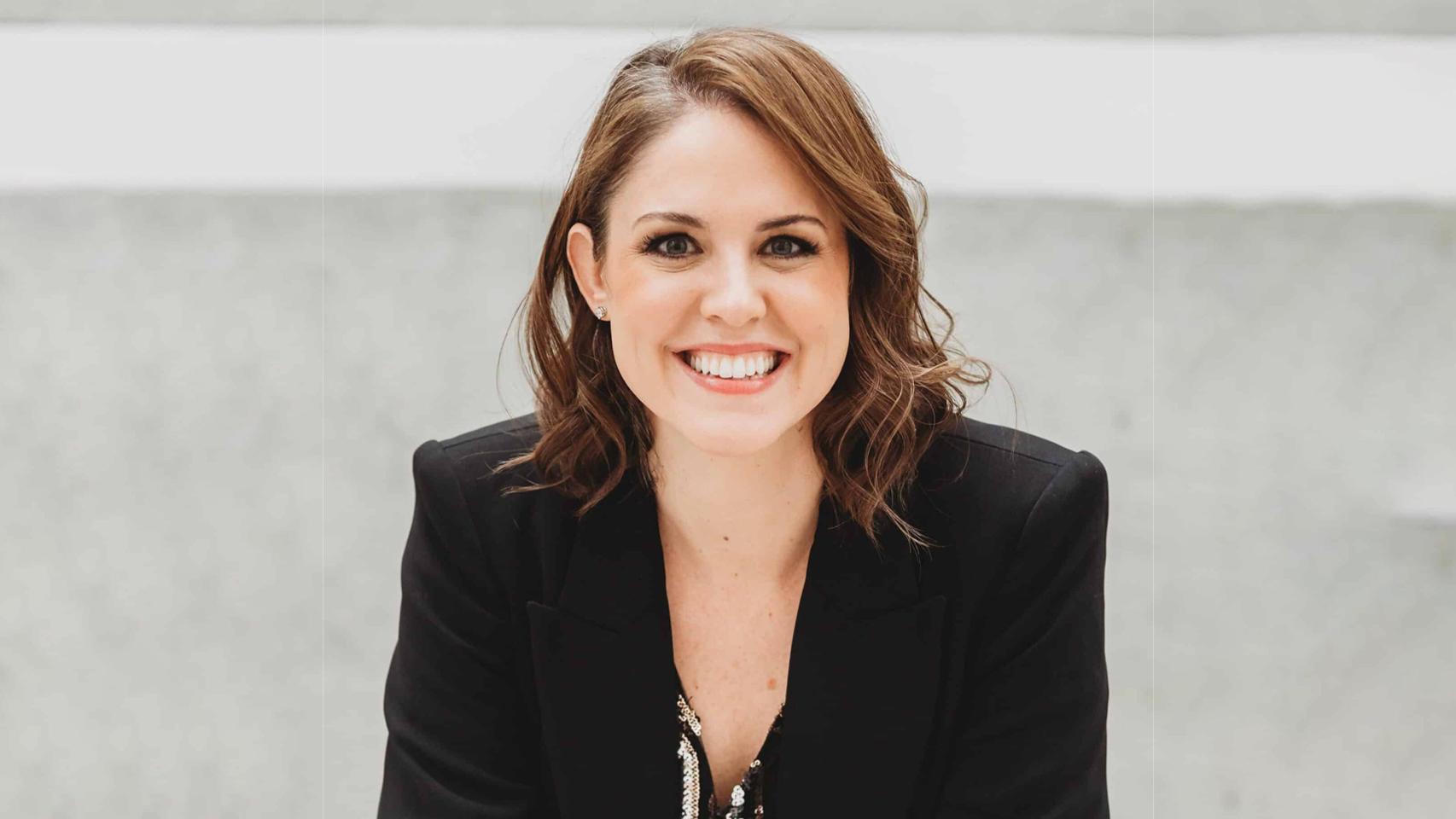 La psicóloga Alison Wood es profesora en la Harvard Business School.
