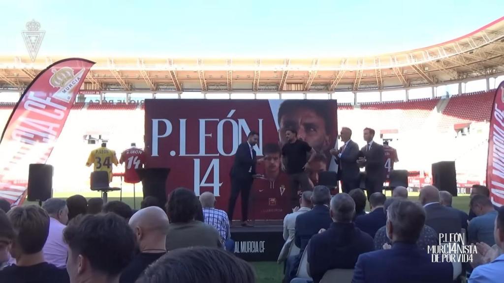 Acto de despedida celebrado en el Estadio Enrique Roca