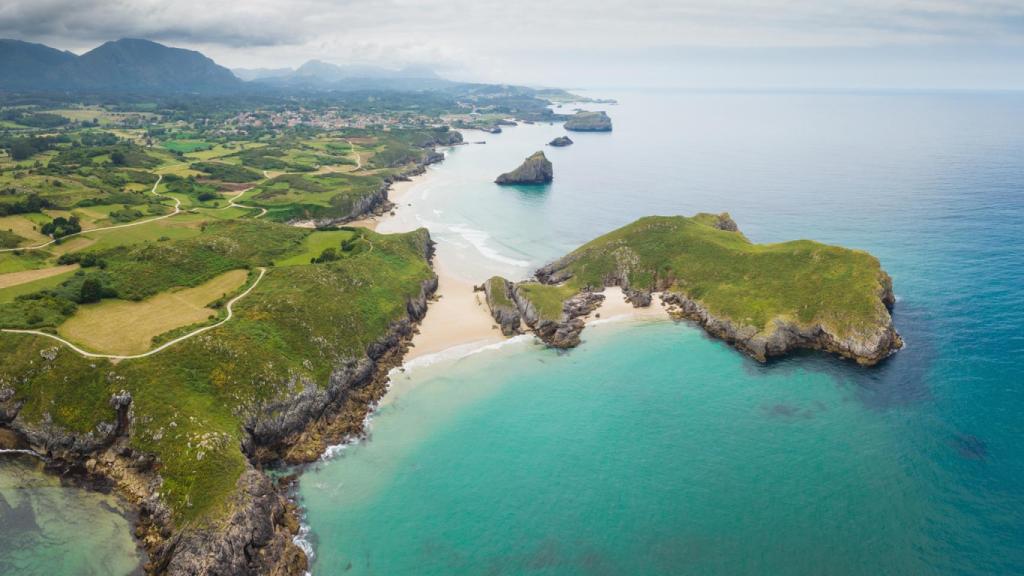 Playa de Poo, en Llanes.