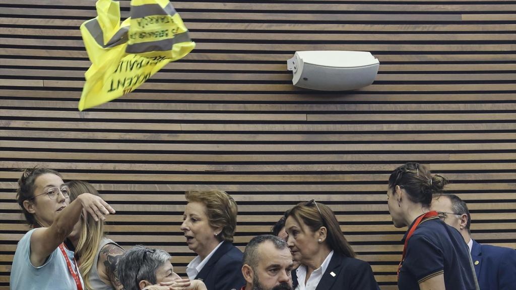 Los profesores fueron expulsados ​​de la galería de invitados. Rob Solsona/EP