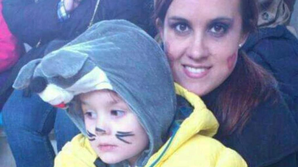 Jenny Gundín y su hijo Emilio
