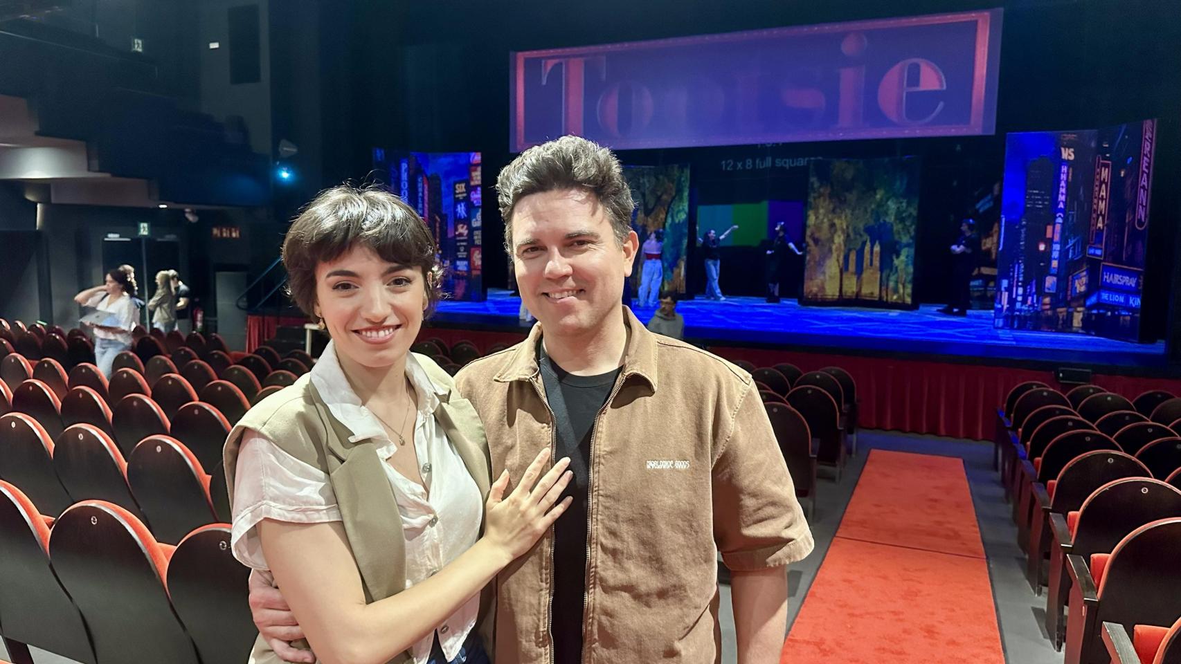 Mónica Solaun y Nico Baumgartner, durante los ensayos de Tootsie, en el Teatro del Soho.